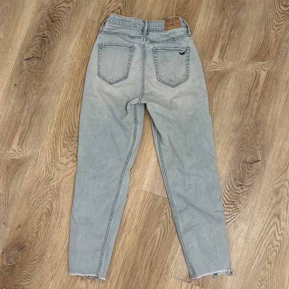 Jeans - Picture 3 of 3